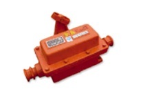 KHJ0.312礦用雙向拉繩開關(guān)KBW-220L隔爆拉繩開關(guān) KHJ0.312礦用雙向拉繩開關(guān)KBW-220L隔爆拉繩開關(guān)
